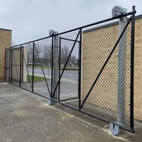 Sk cantilever gate